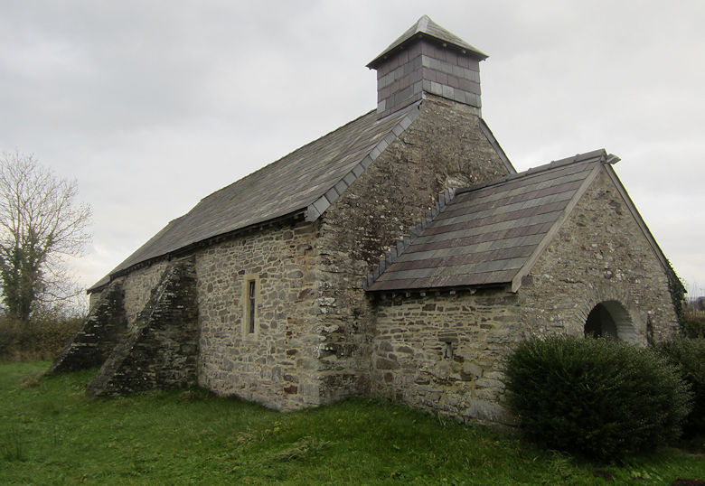St Mary's Church, Llanywern