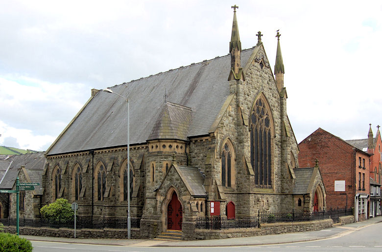 United Reformed Church, Newtown