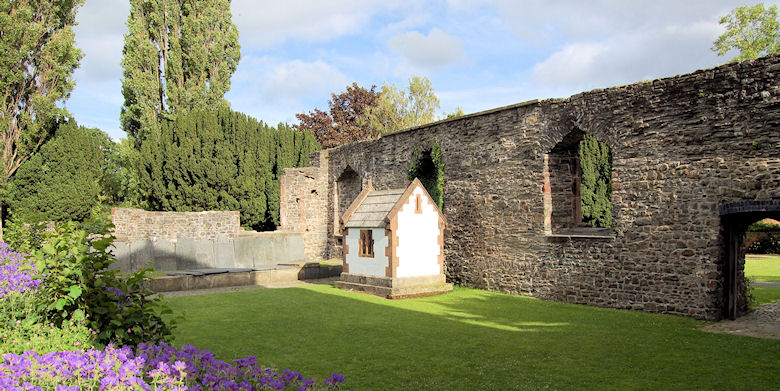 St Mary's Church, Newtown